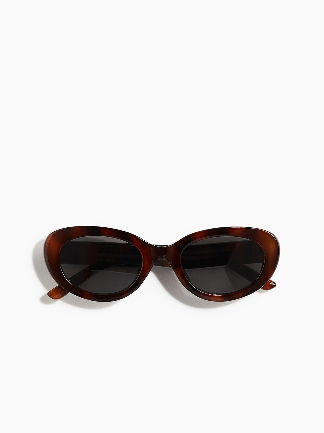 

H&M Oval Sunglasses, Brown