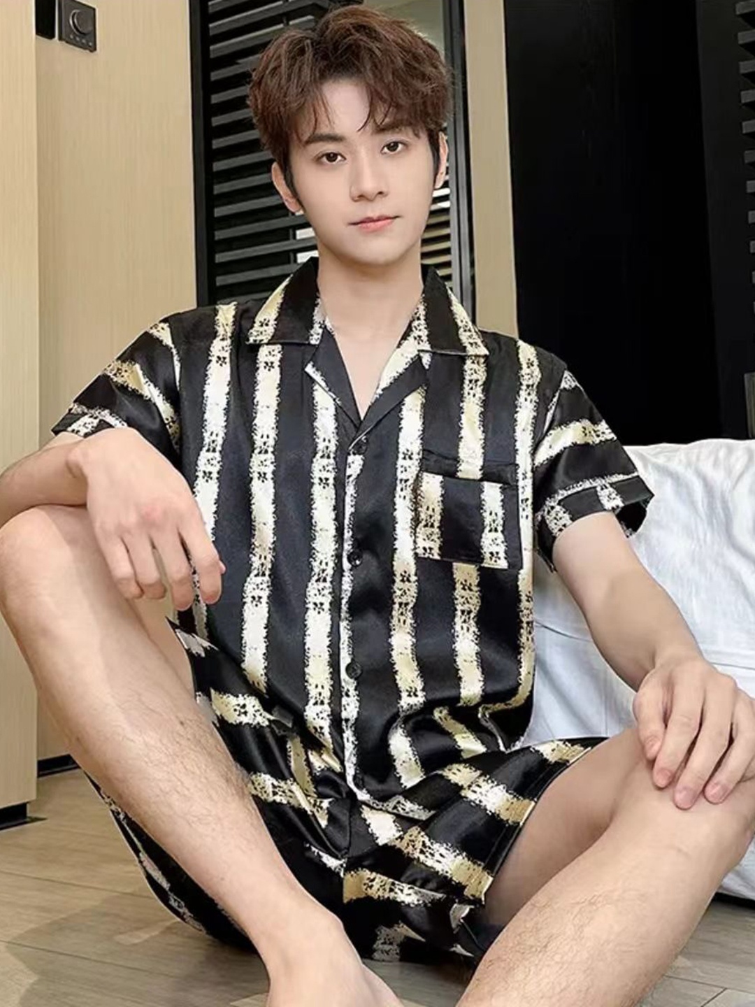 

StyleCast Printed Shirt With Short, Black
