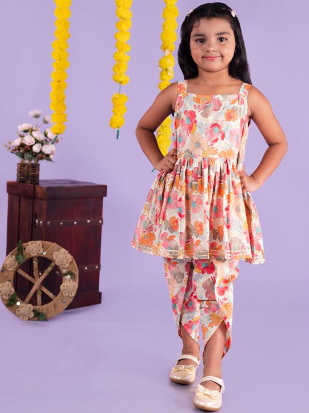 

AATYA KIIDS Girls Floral Printed Shoulder Straps Neck Pure Cotton Kurta With Dhoti Pant, White