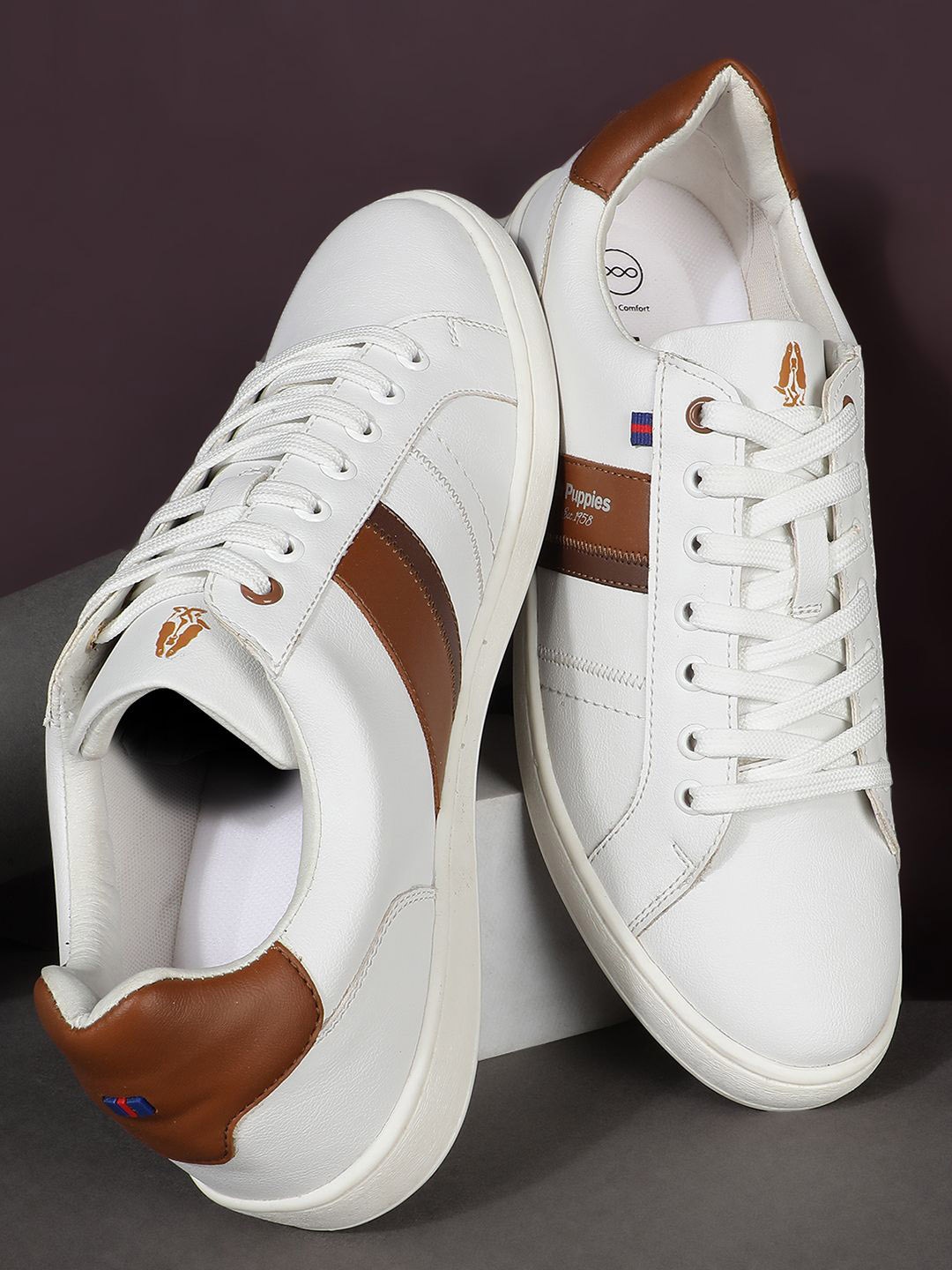 

Hush Puppies Men Textured Lace-Ups Sneakers, White