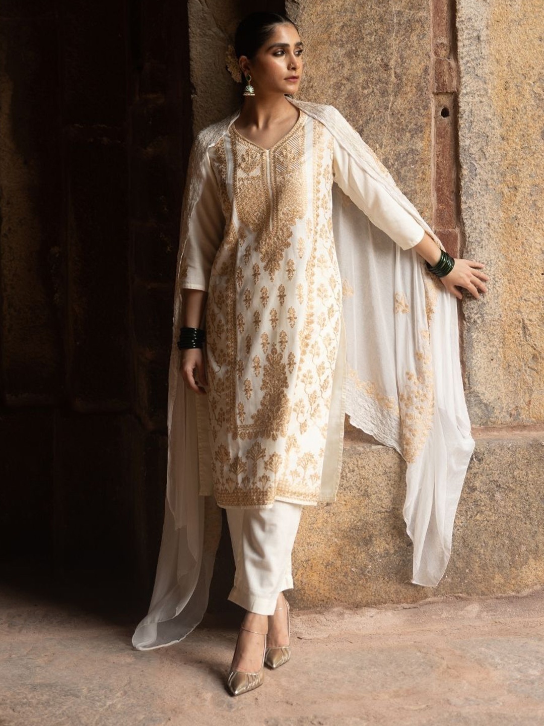 

House of Chikankari HOC Crafts Aari Woven Kurta Set, Cream