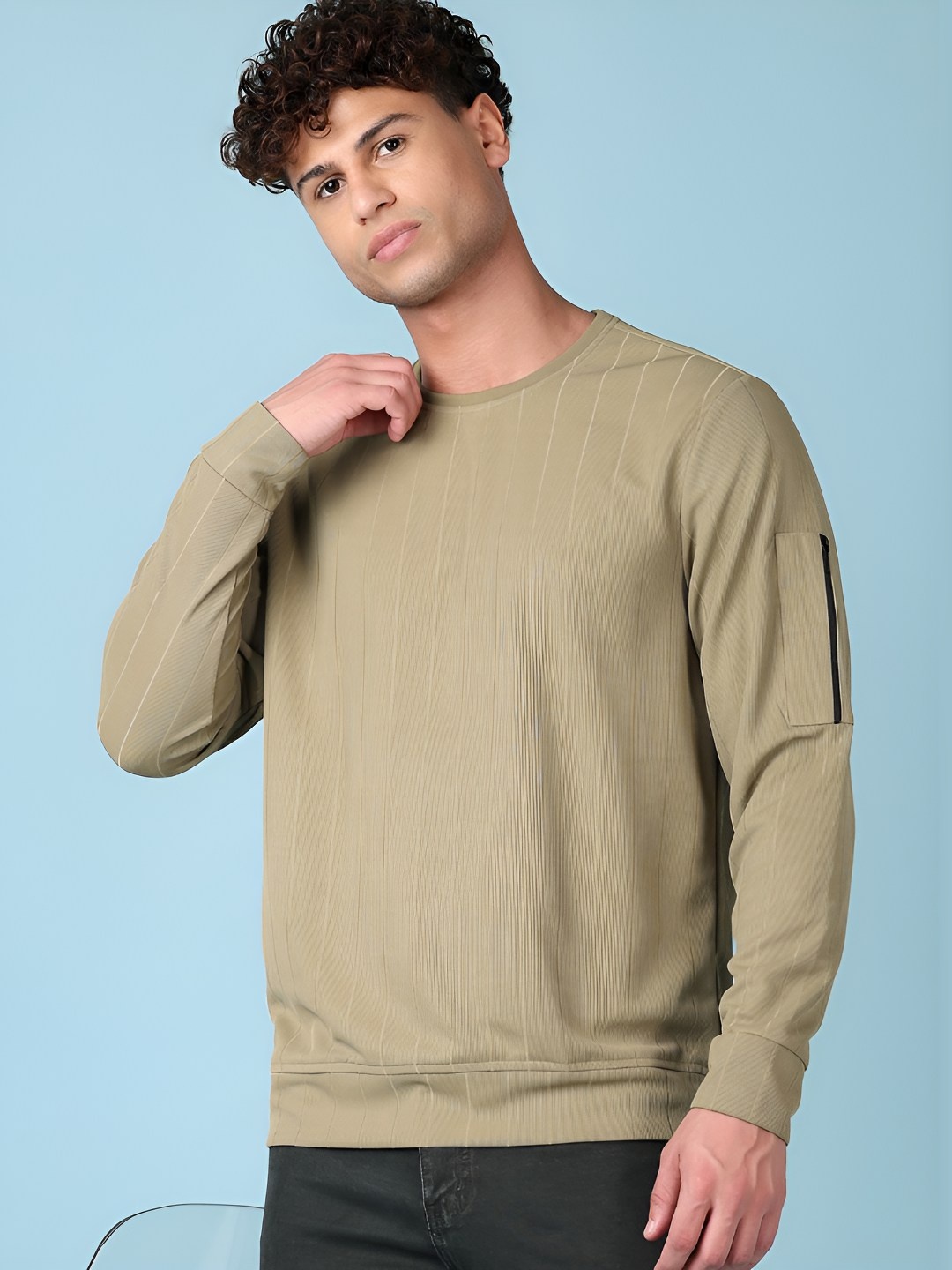 

V-Mart Men T-shirt, Olive