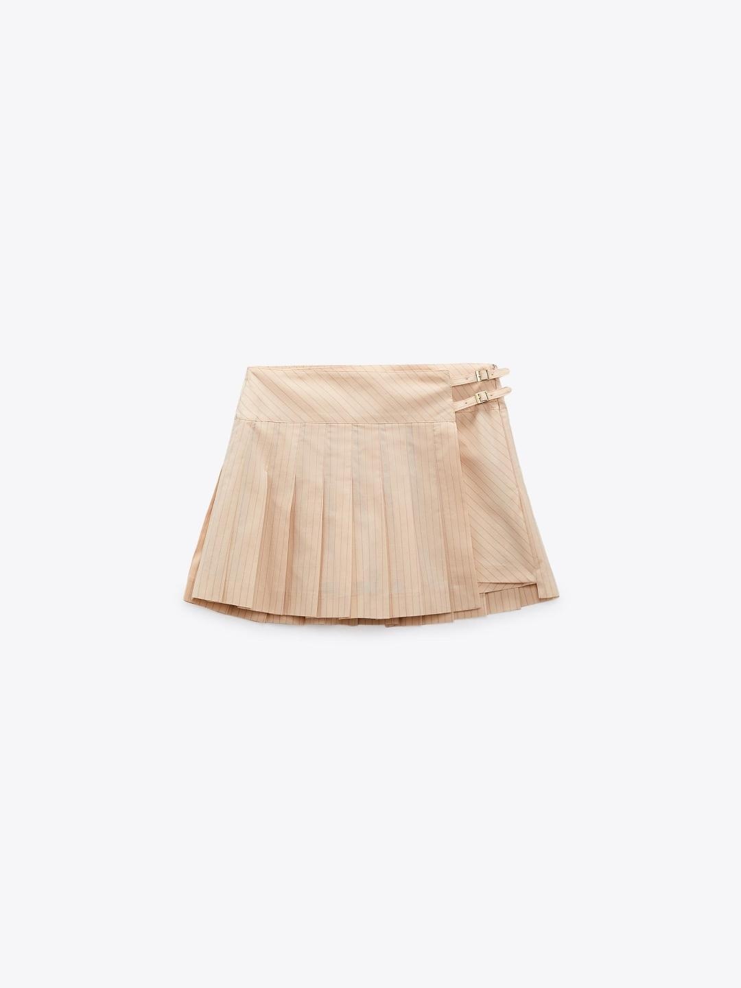 

ZARA Women Yellow Shorts