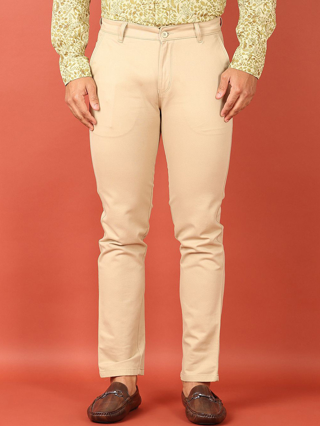 

V-Mart Men Solid Mid-Rise Chinos Trousers, Khaki