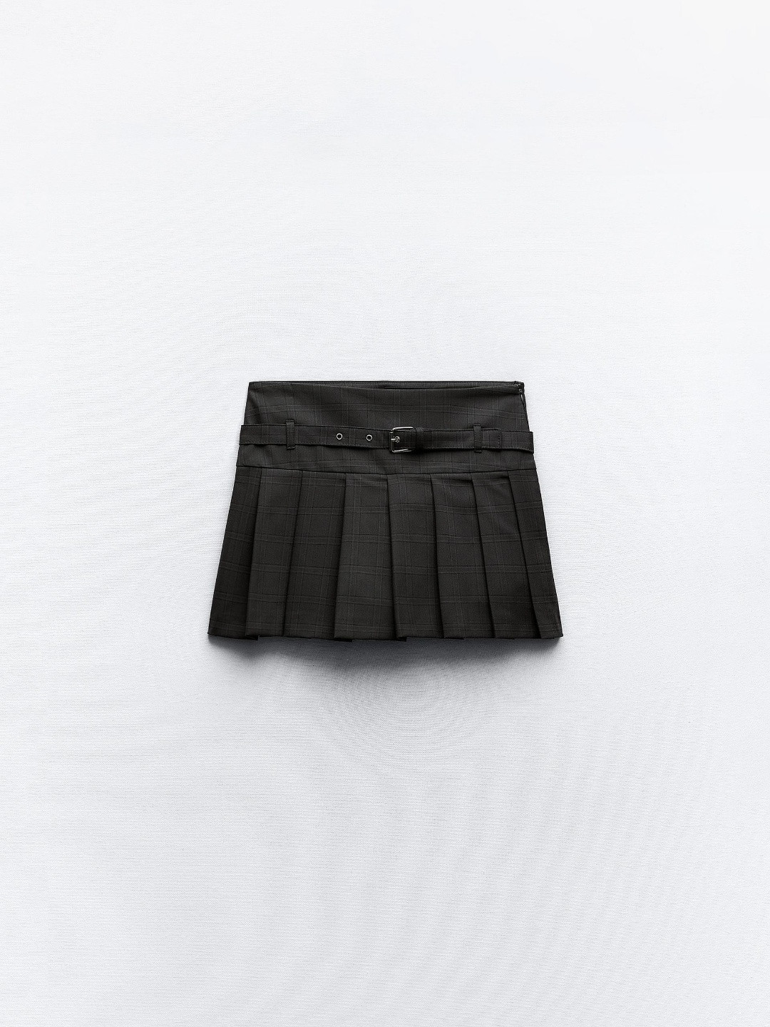 

ZARA Women Grey Shorts