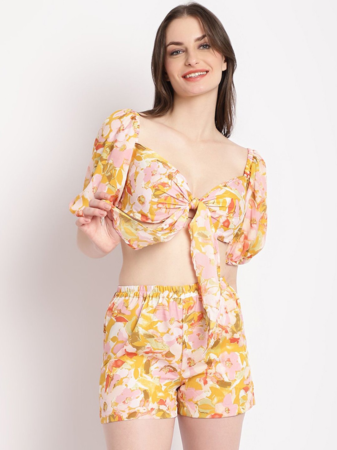 

EROTISSCH Floral Printed Top With Short, Yellow