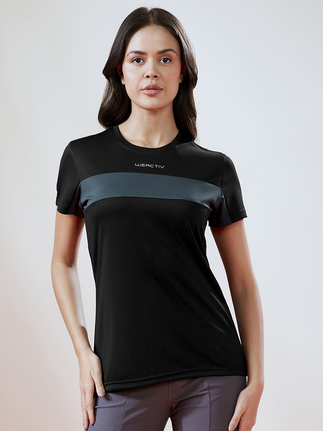 

Technosport Women UPF50 Slim Fit T-shirt, Black