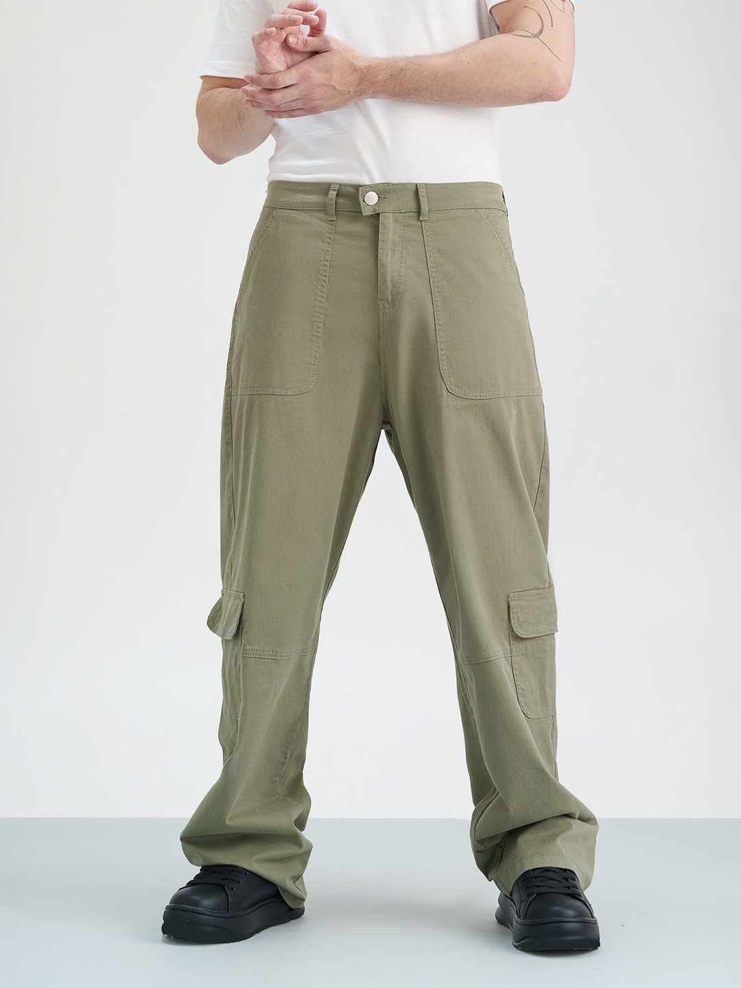 

FREAKINS Men Cotton Relaxed Straight Leg Loose Fit Cargos Trousers, Olive