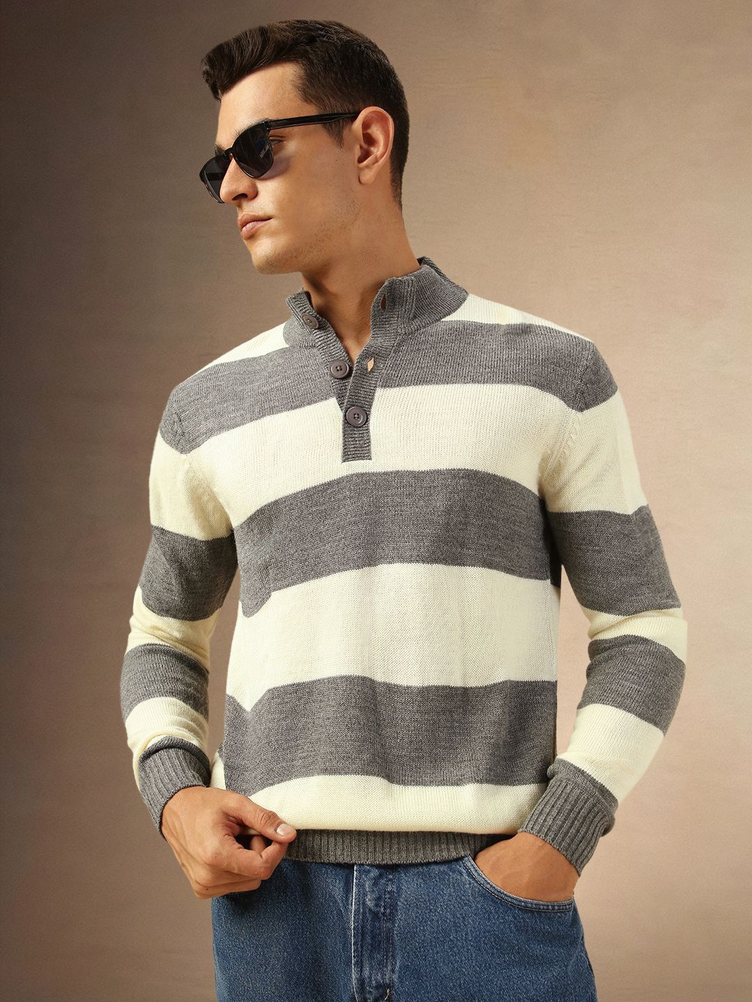 

Dennis Lingo Men Striped Pullover Sweaters, Grey