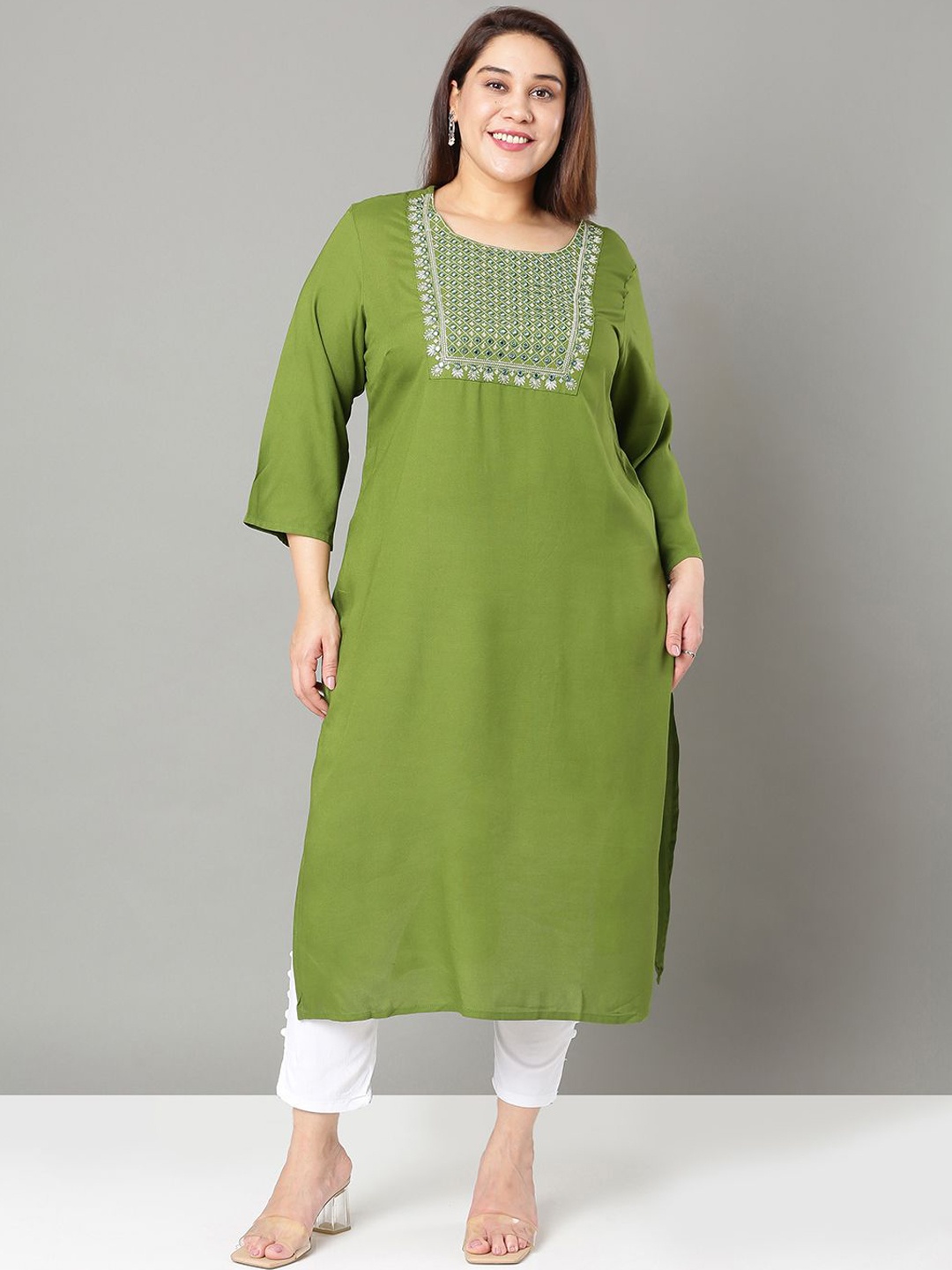 

Sztori Plus Size Floral Yoke Design Mirror Work Straight Kurta, Green