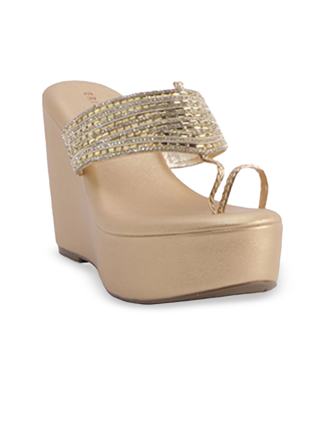 

ERIDANI Amarii Embellished Kolhapuri Wedges, Gold