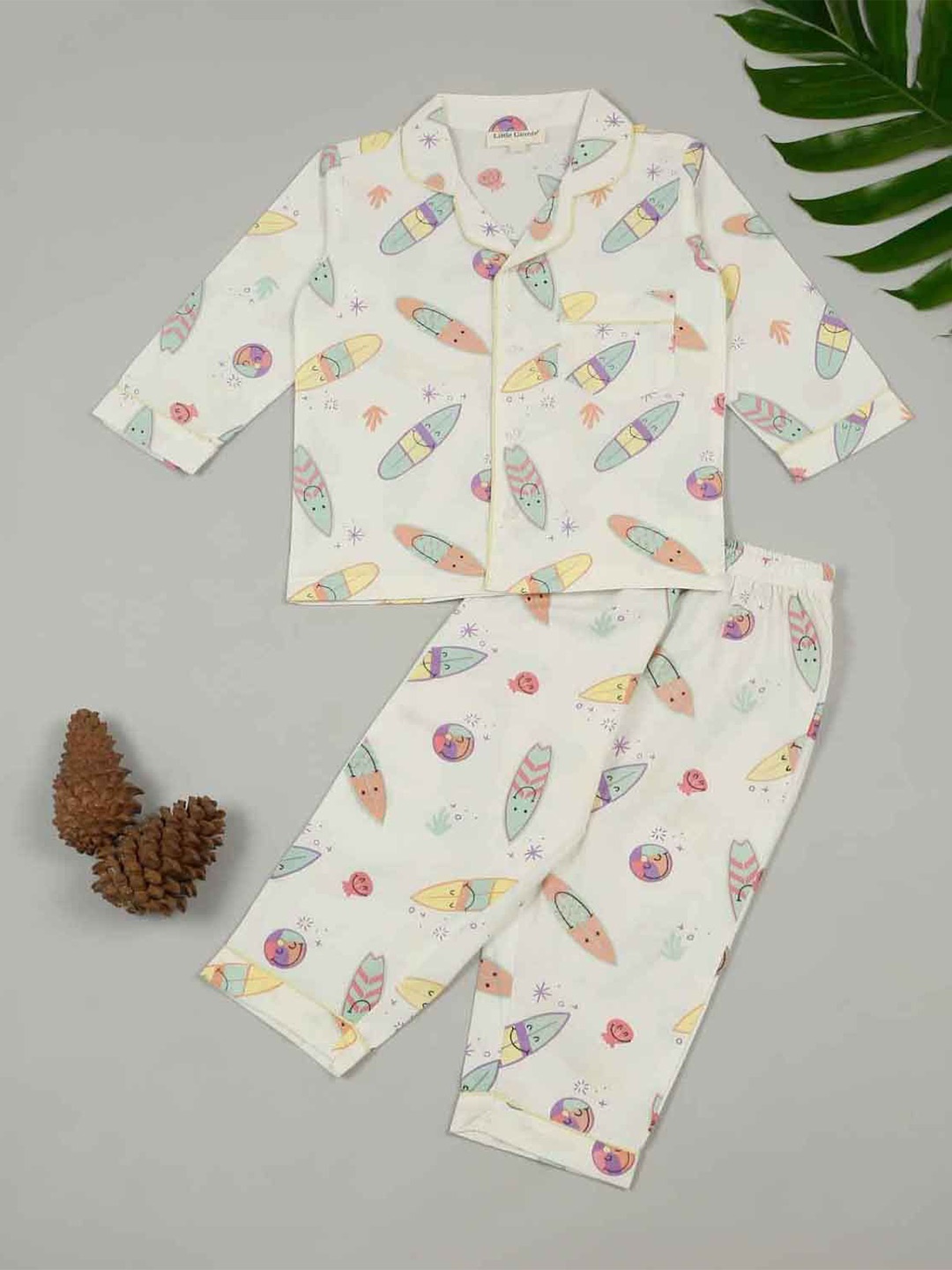 

LITTLE GINNIE Boys Printed Lapel Collar Long Sleeves Night suits, White