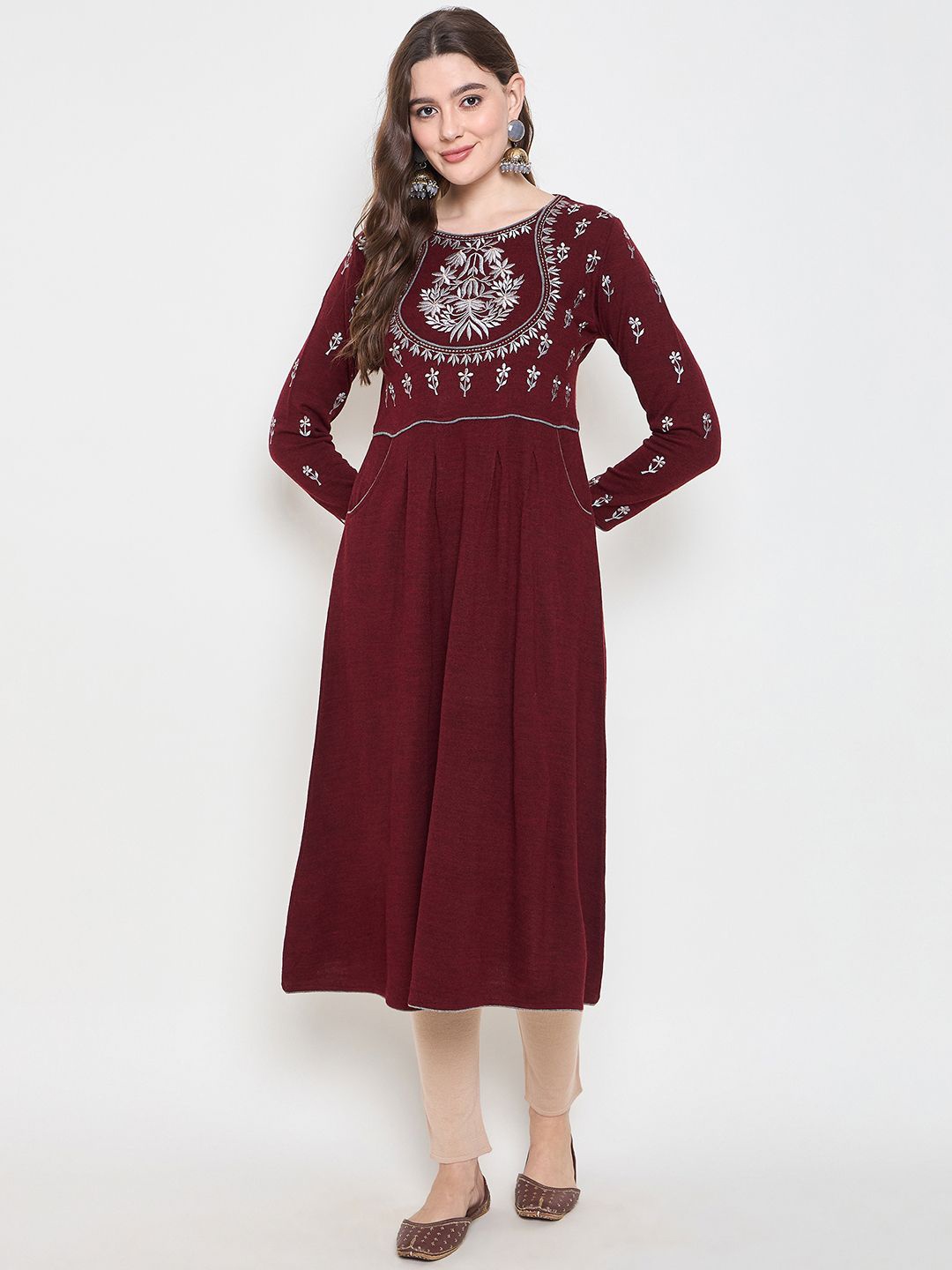 

Zigo Floral Embroidered Round Neck Thread Work Woollen A-Line Kurta, Maroon