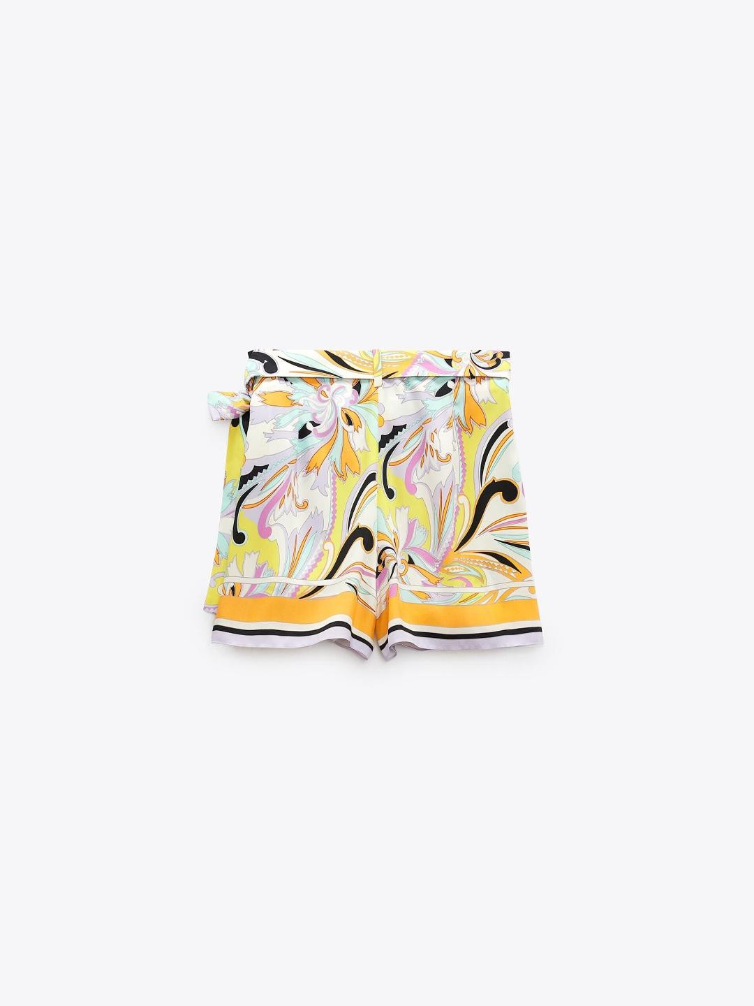 

ZARA Women Shorts, Na