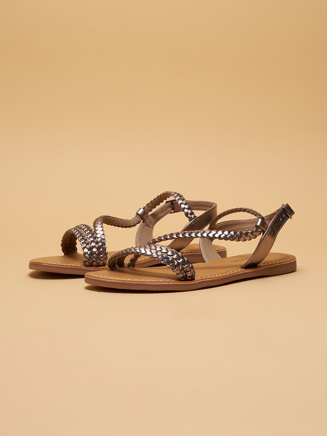 

ERIDANI Enya Strappy Flats, Grey
