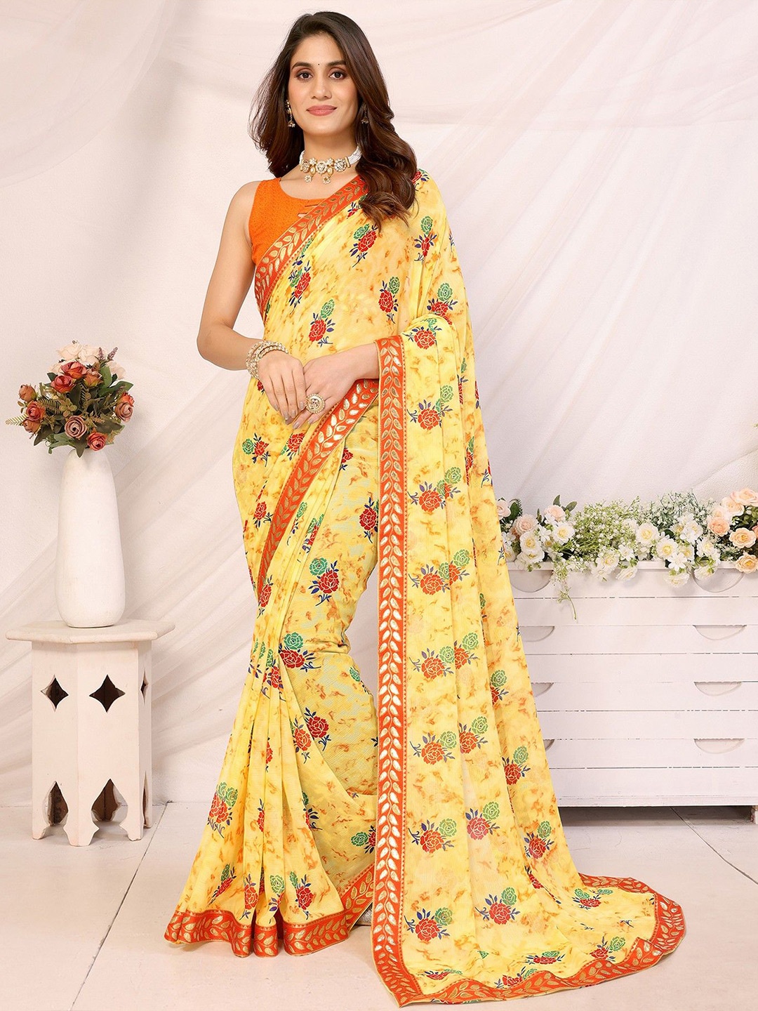 

KALINI Women Floral Print Zari Saree With Blouse Piece, Yellow