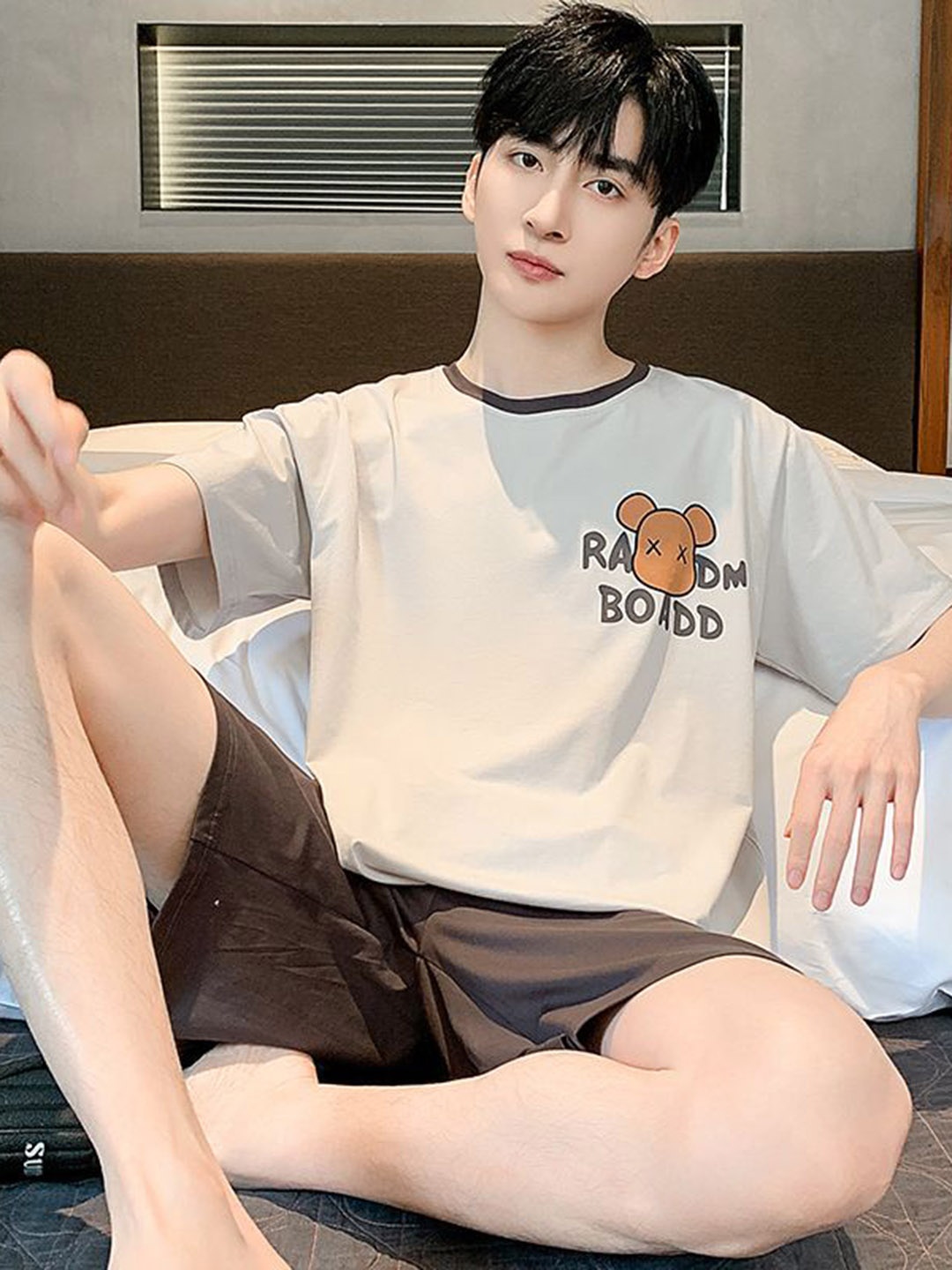 

StyleCast Off White Printed Casual T-shirt With Shorts