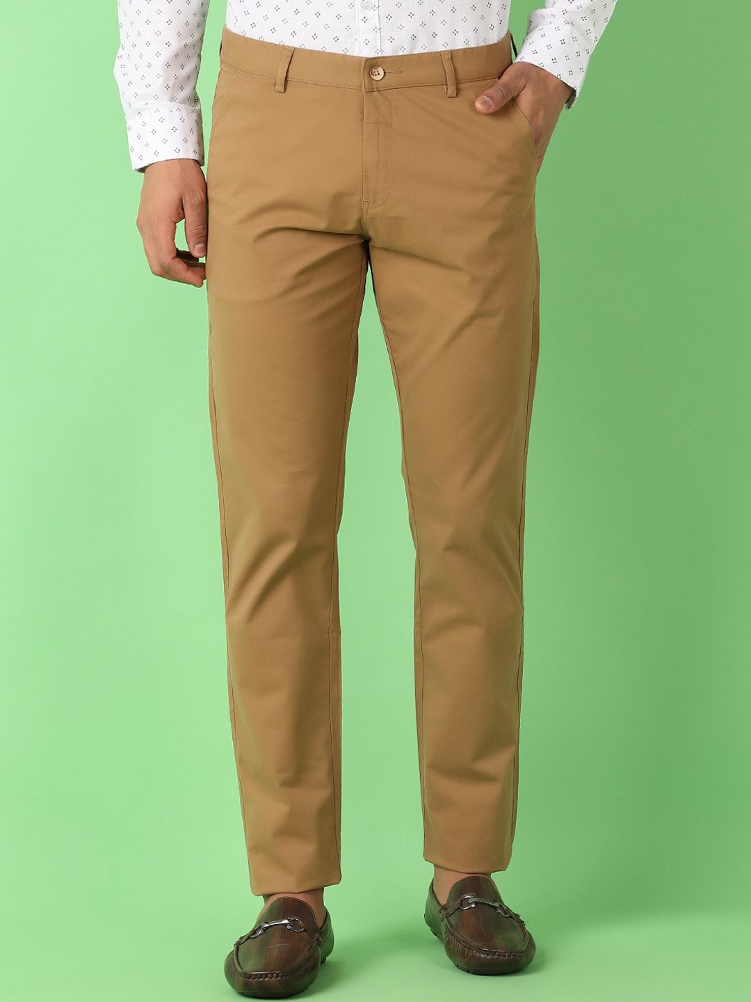 

V-Mart Men Mid Rise Chinos Trousers, Khaki