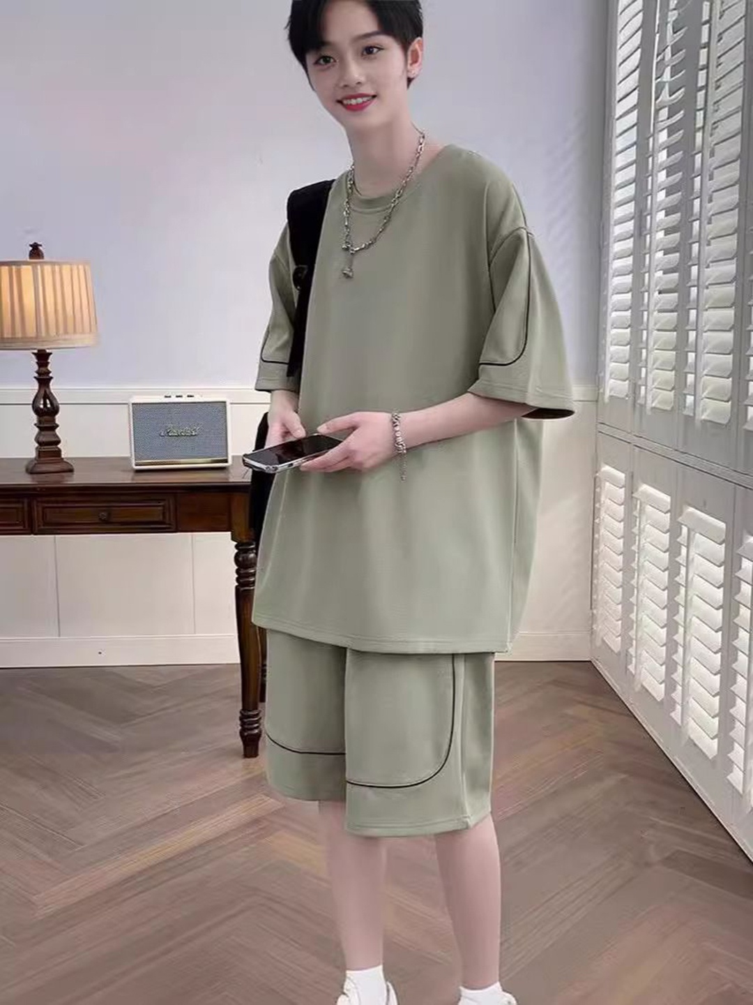 

StyleCast Round Neck T-Shirt With Shorts Co-Ords, Green