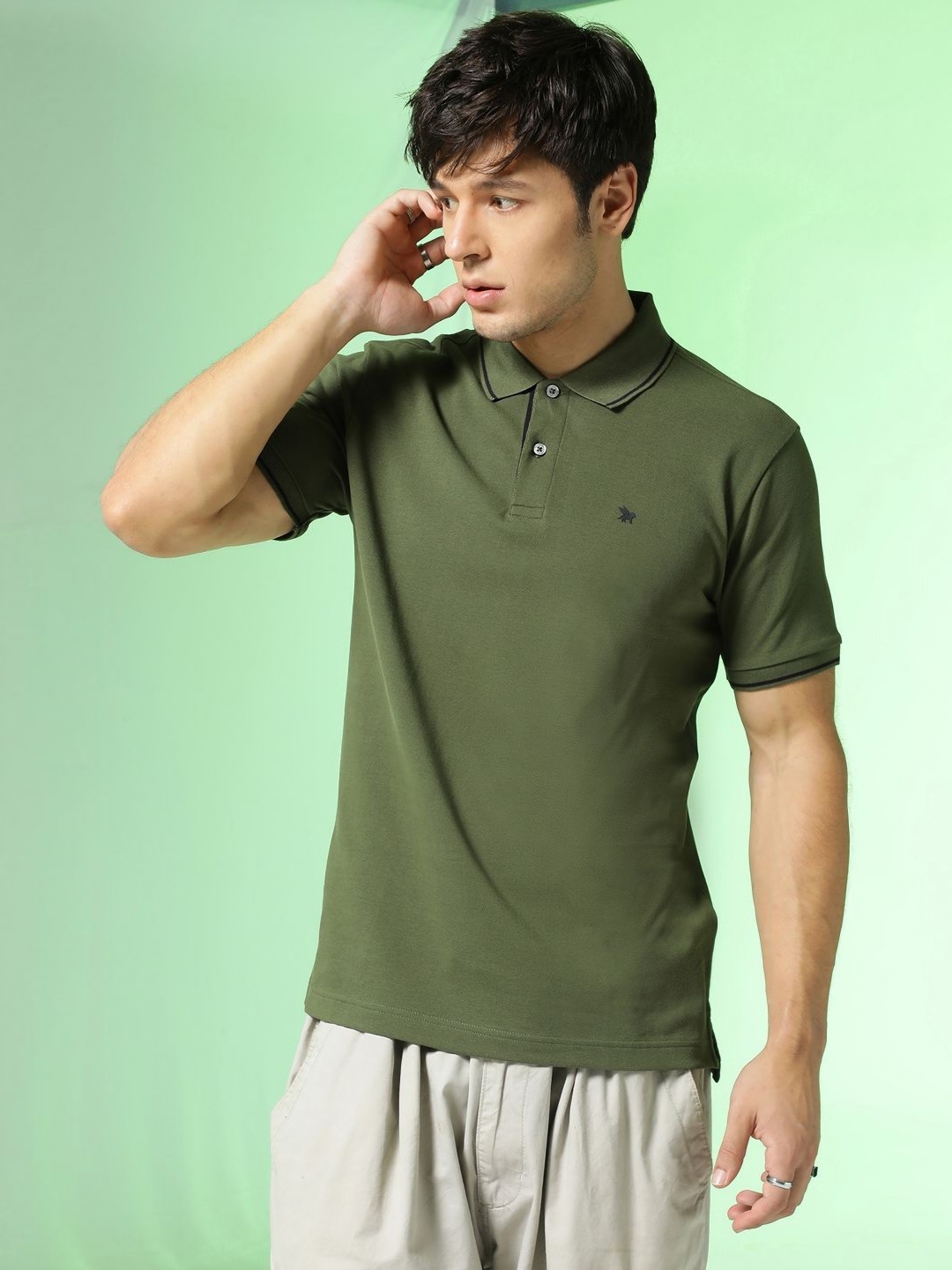 

Markle Moro Men Solid Polo Collar Cotton T-shirt, Green