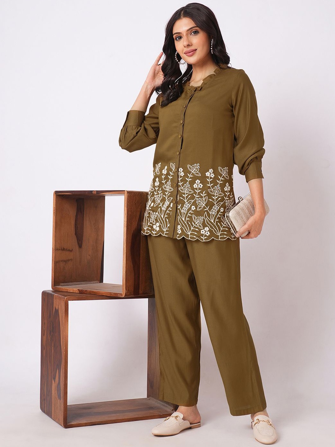 

Selvia Embroidered Shirt & Trouser Co-Ords, Brown