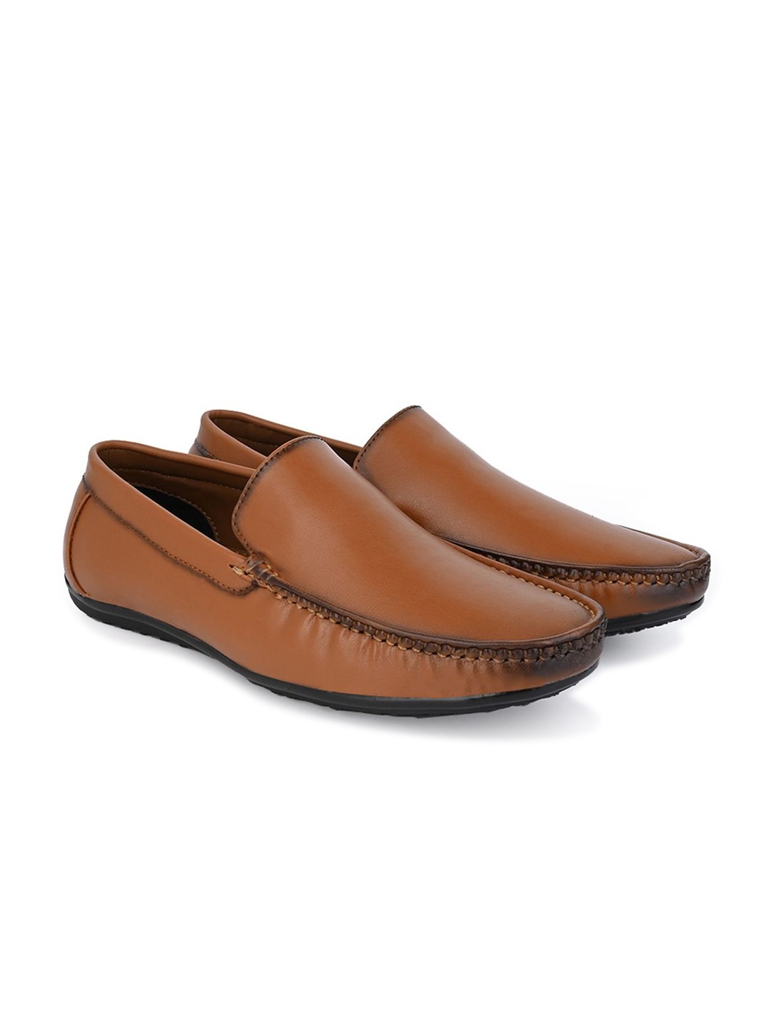 

SOFTIO Men Loafers, Tan