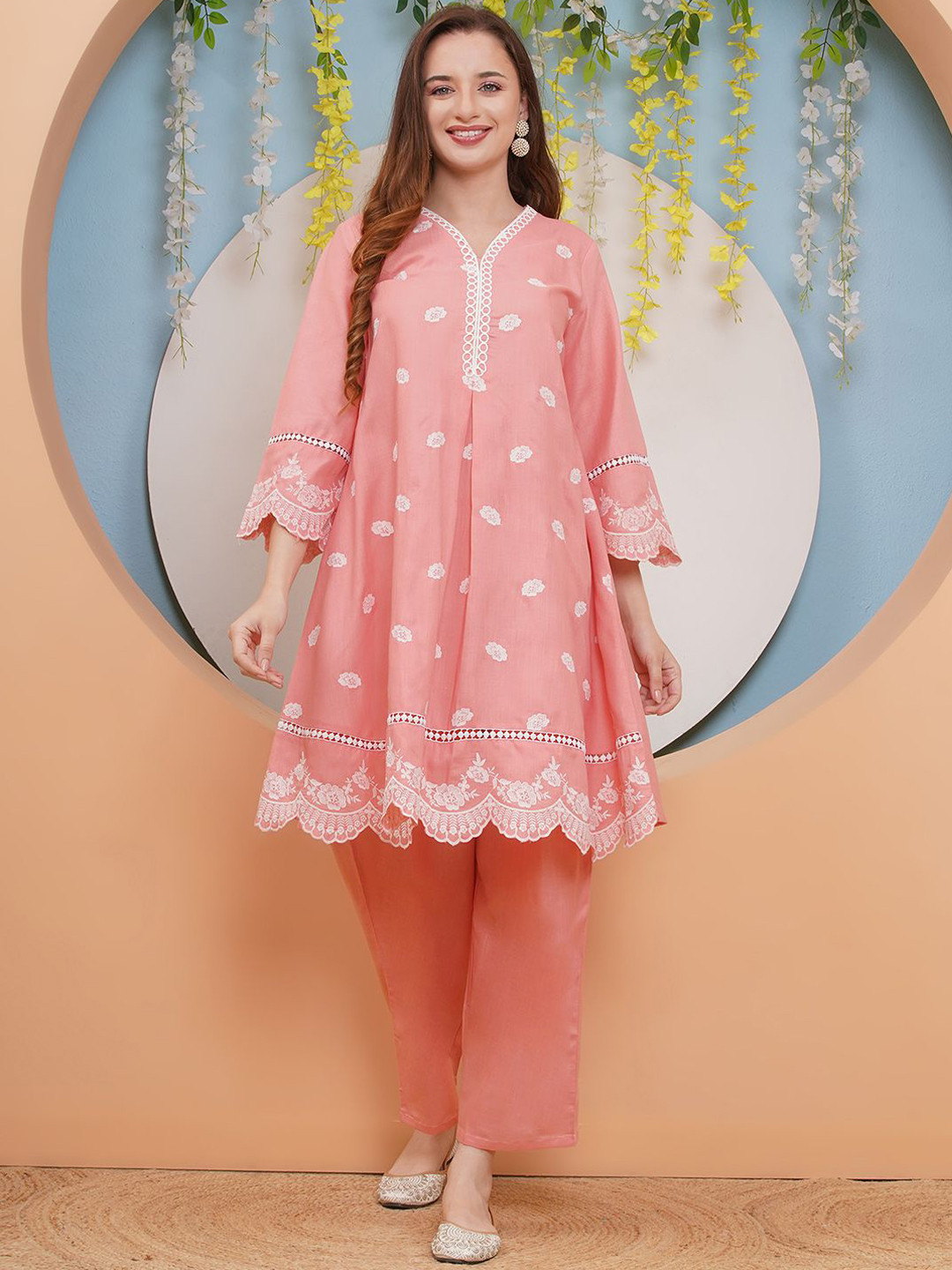 

Bhama Couture Floral Embroidered V-Neck Flared Sleeves A-Line Kurta With Trousers, Peach