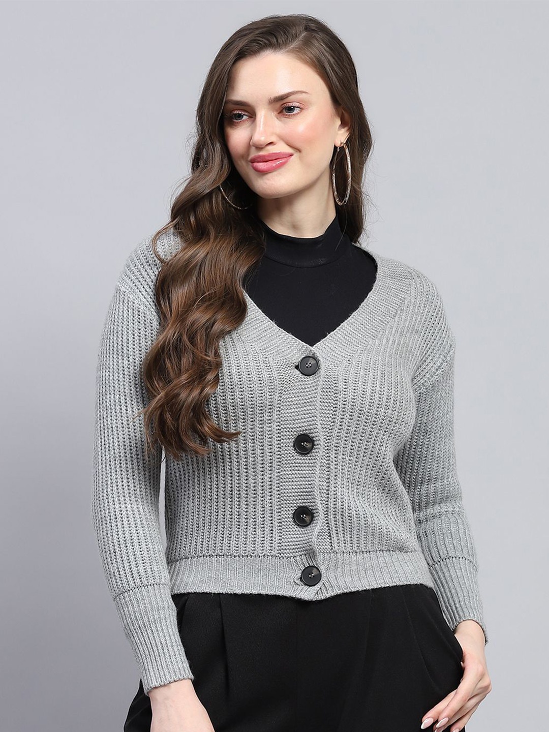 

Monte Carlo Women Cable Knit Woollen Crop Cardigan, Grey