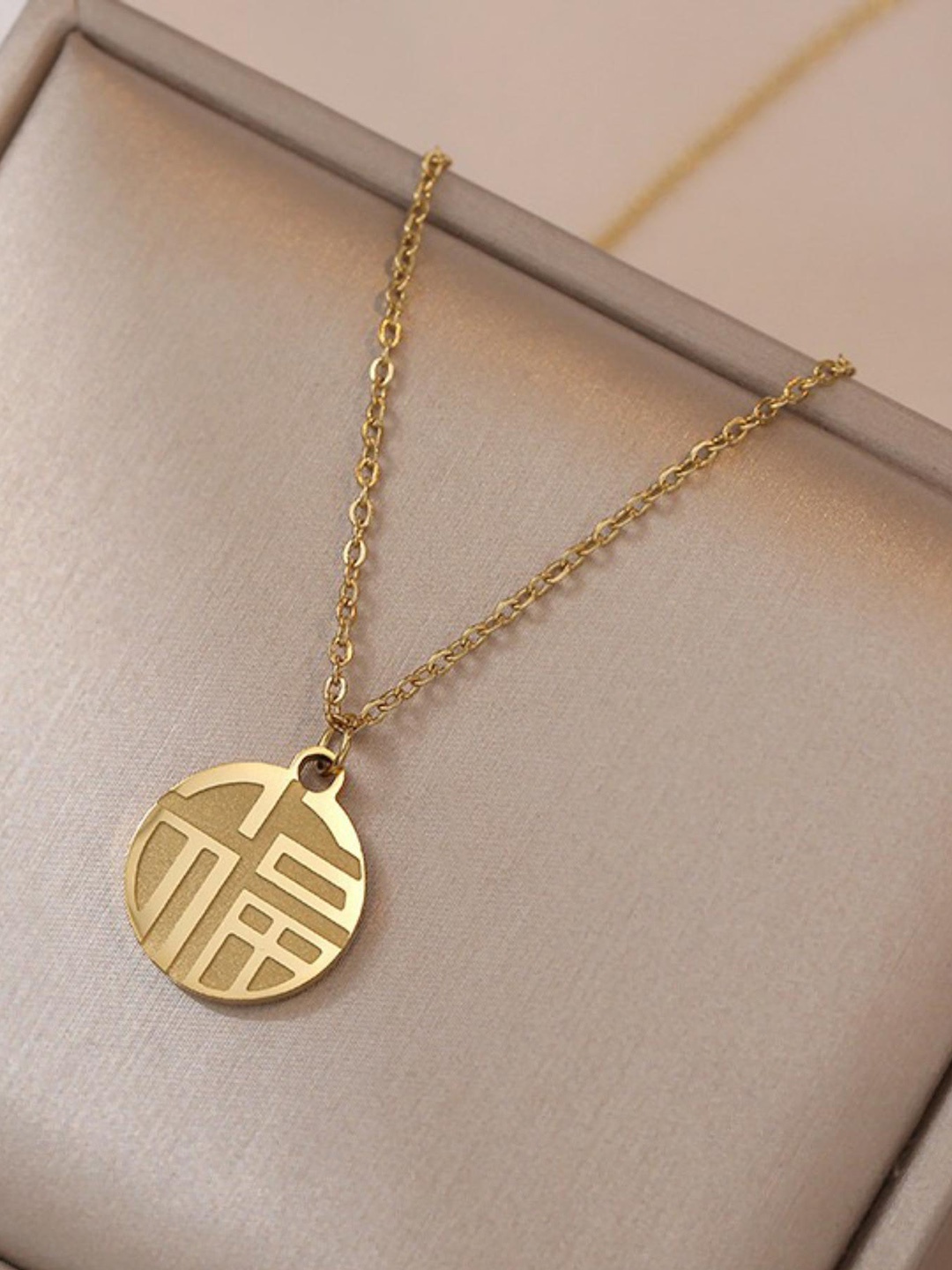 

MYKI Gold-Plated Circular Pendants with Chains