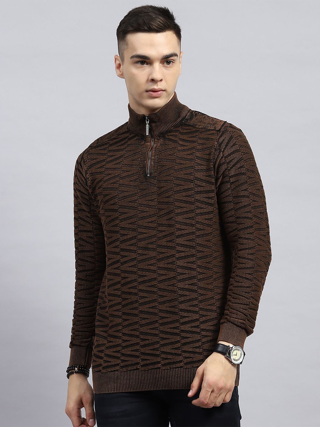 

Monte Carlo Men Self Design Cotton Pullover Sweaters, Brown