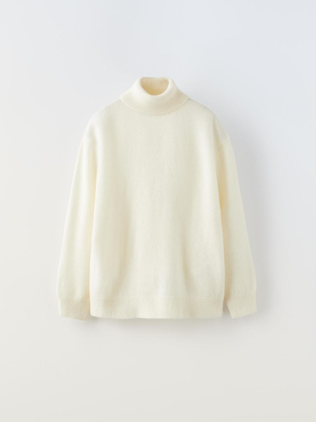 

ZARA Boys Beige Sweaters