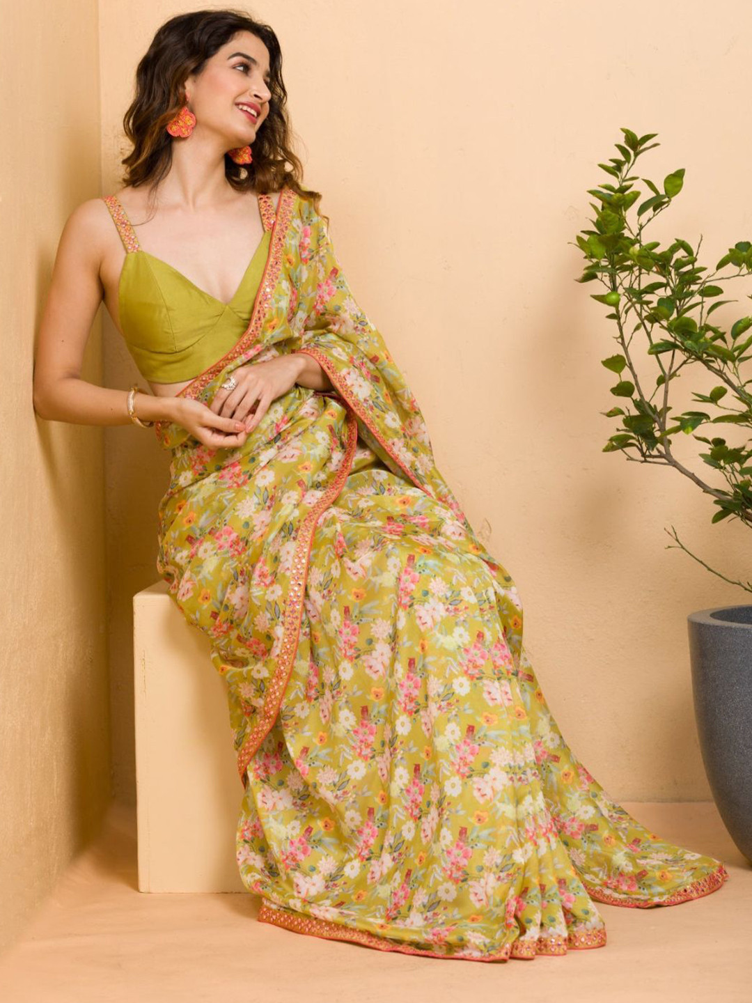 

Sangria Floral Printed Embroidered Saree With Blouse, Yellow