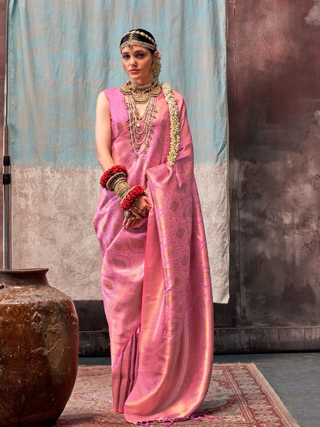 

MAHALASA Woven Design Zari Pure Silk Saree, Pink