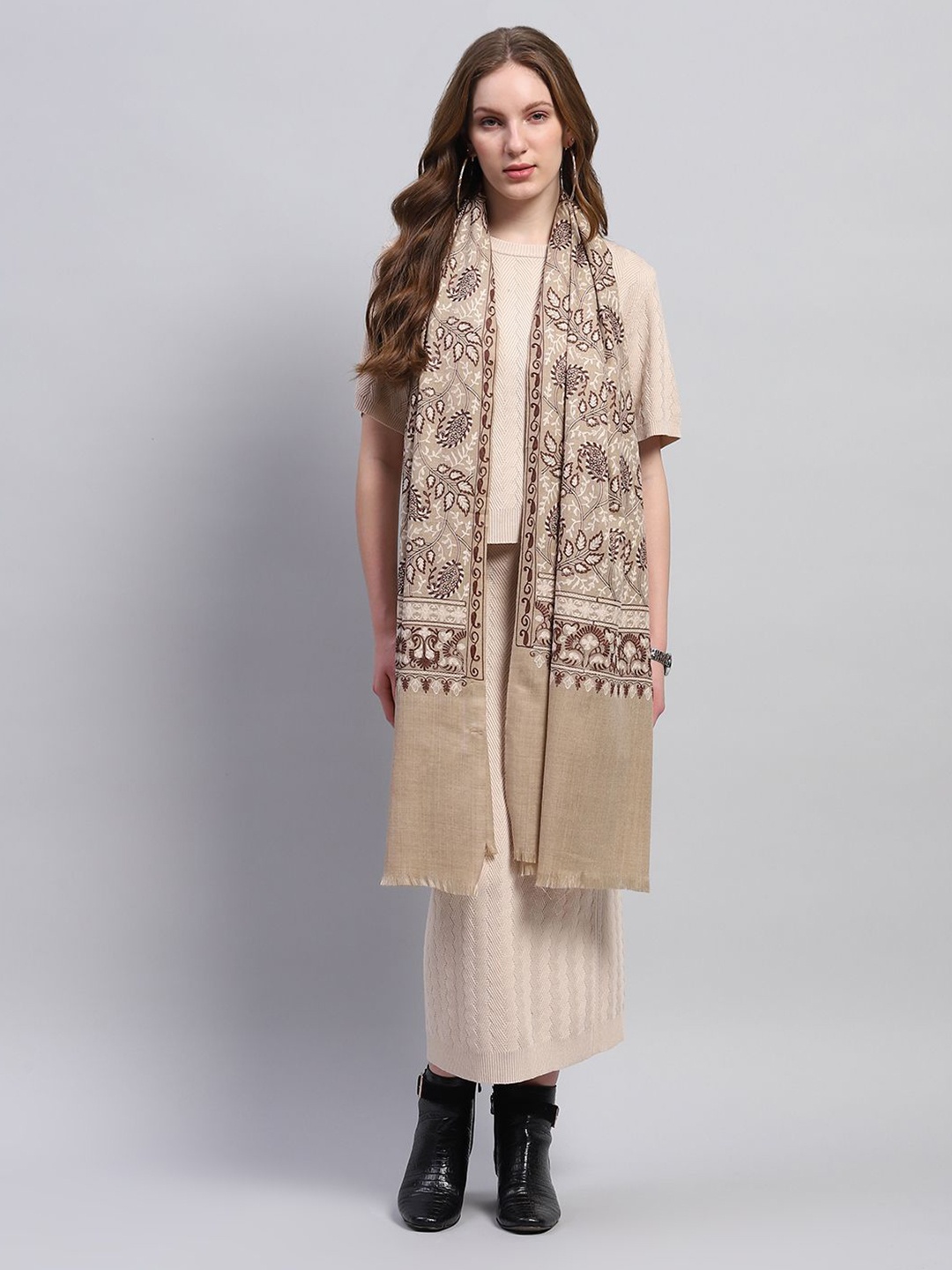 

Monte Carlo Women Ethnic Motifs Printed Woven Design Stole, Beige