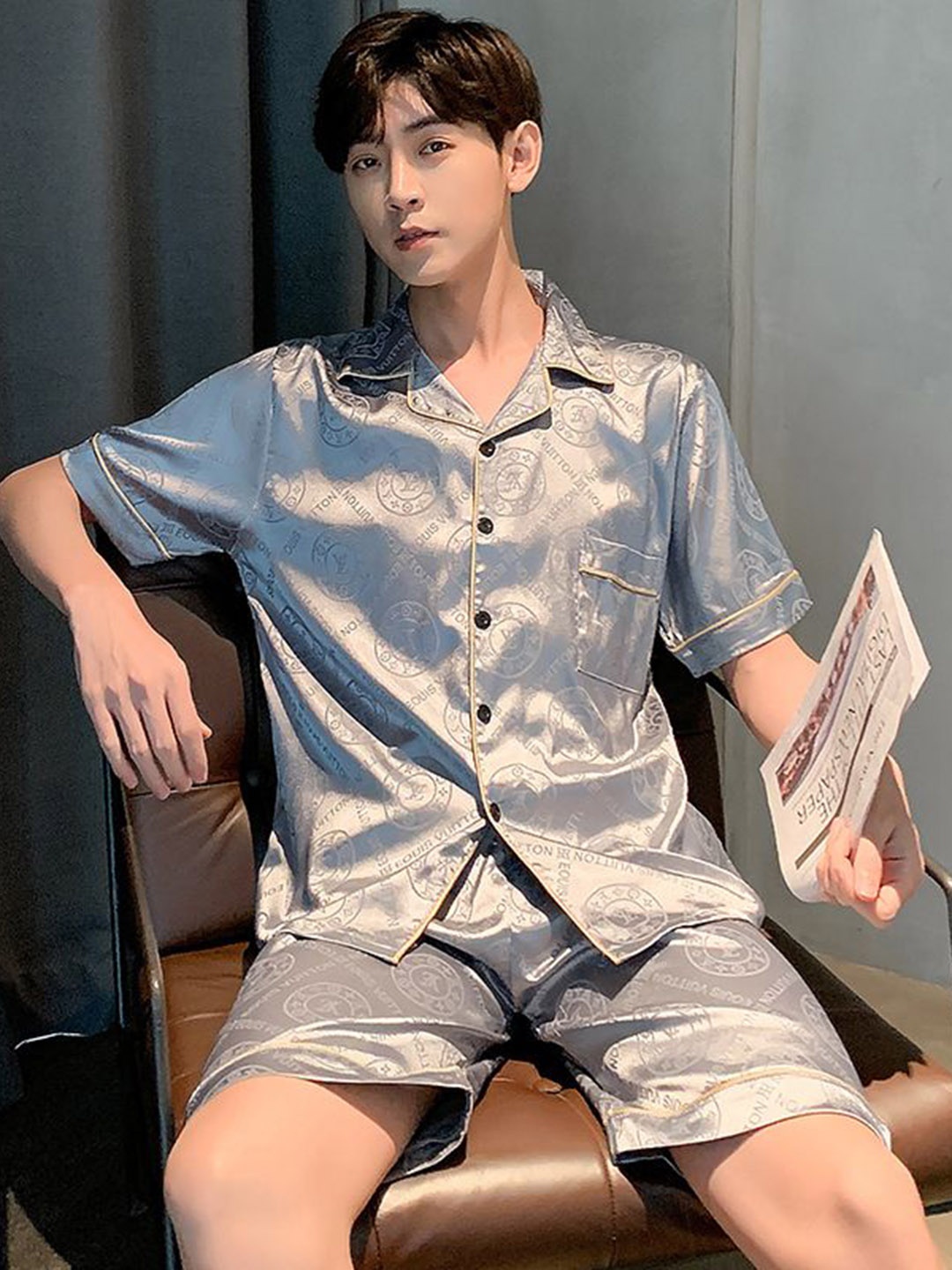 

StyleCast Grey Shirt Collar Printed Shirt With Shorts