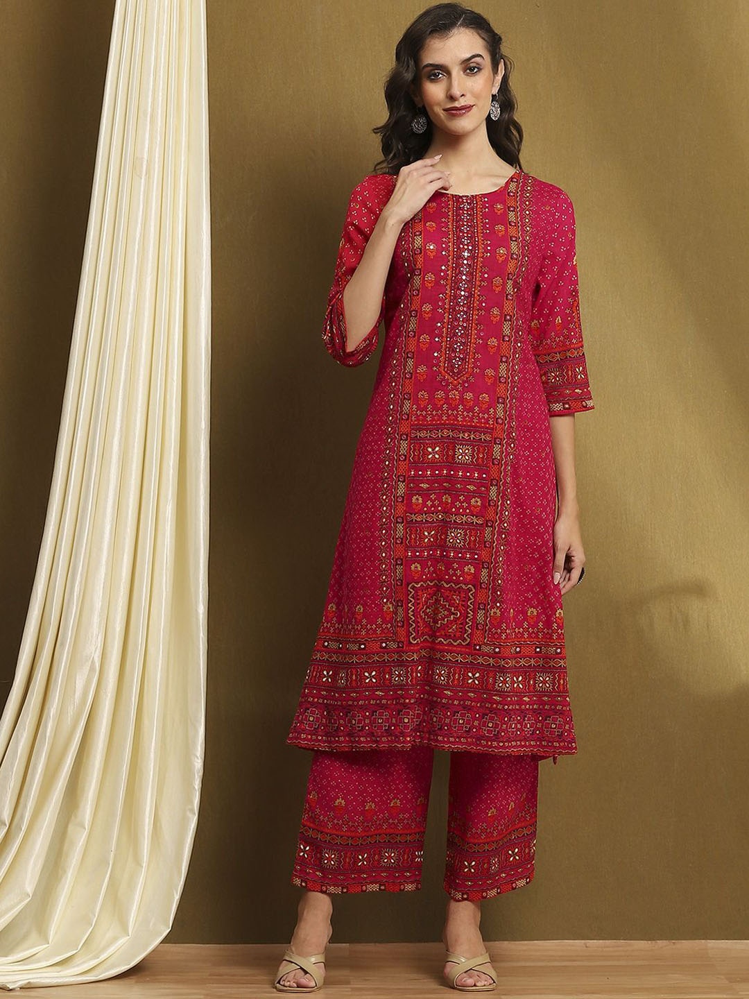 

Biba Ethnic Motifs Embroidered Regular Thread Work Pure Cotton Kurta With Palazzos, Fuchsia