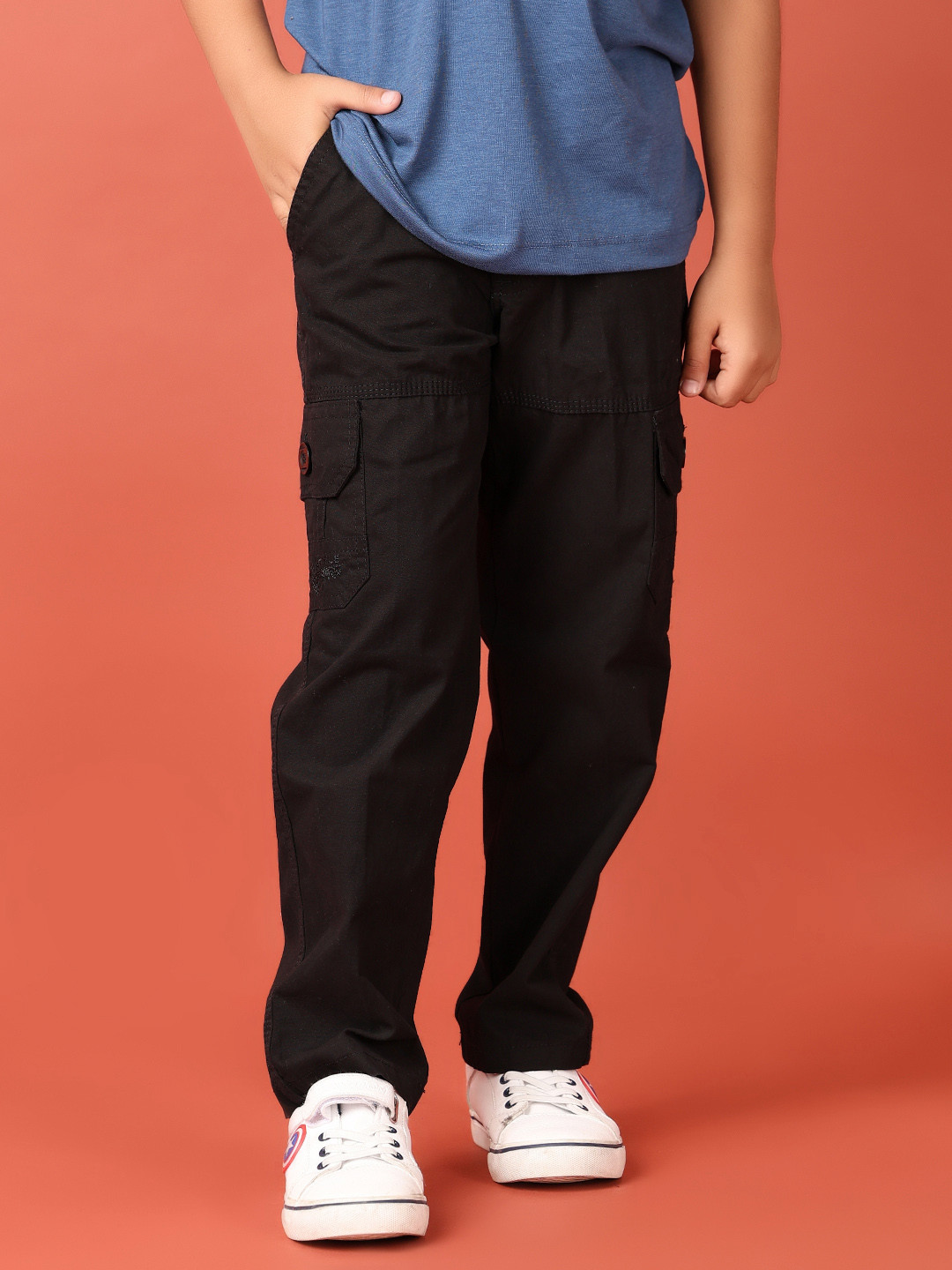 

V-Mart Boys Regular Fit Cotton Cargos Trousers, Black