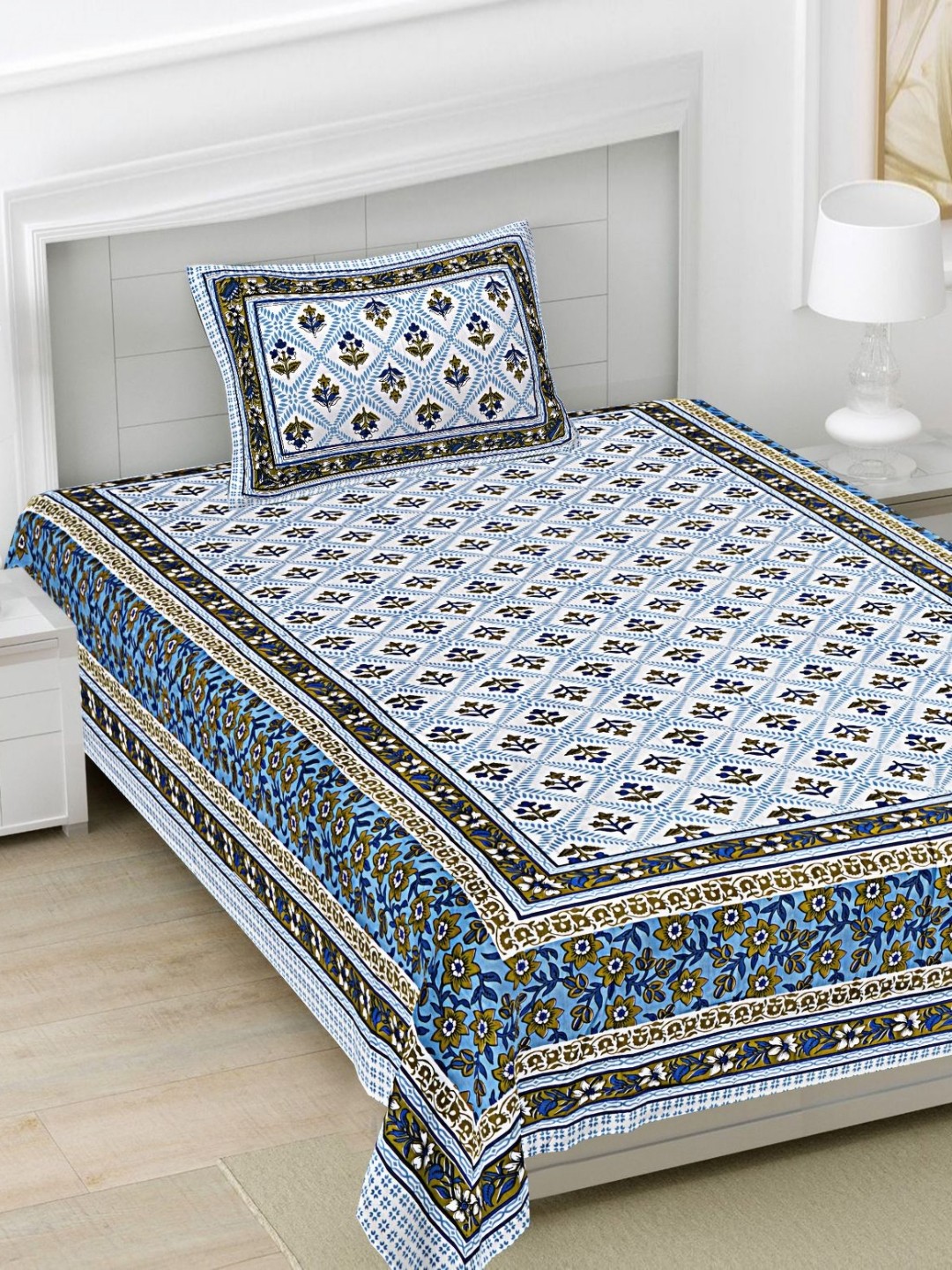 

FrionKandy Living Blue Floral Printed Cotton 180 TC Single Bedsheet Set 2.28 m x 1.52 m