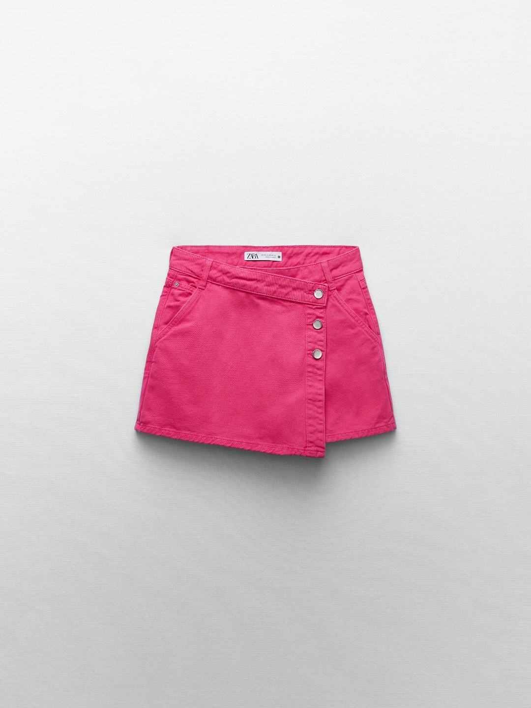 

ZARA Women Purple Shorts