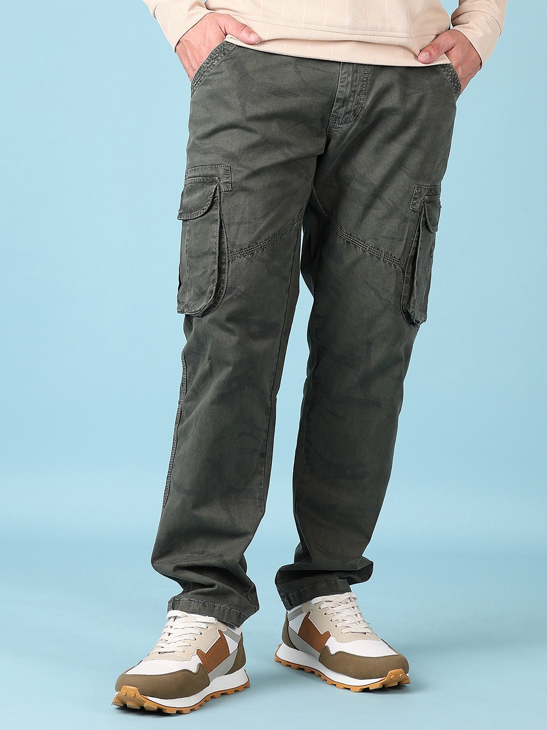 

V-Mart Men Printed Mid-Rise Cotton Cargo Trousers, Olive