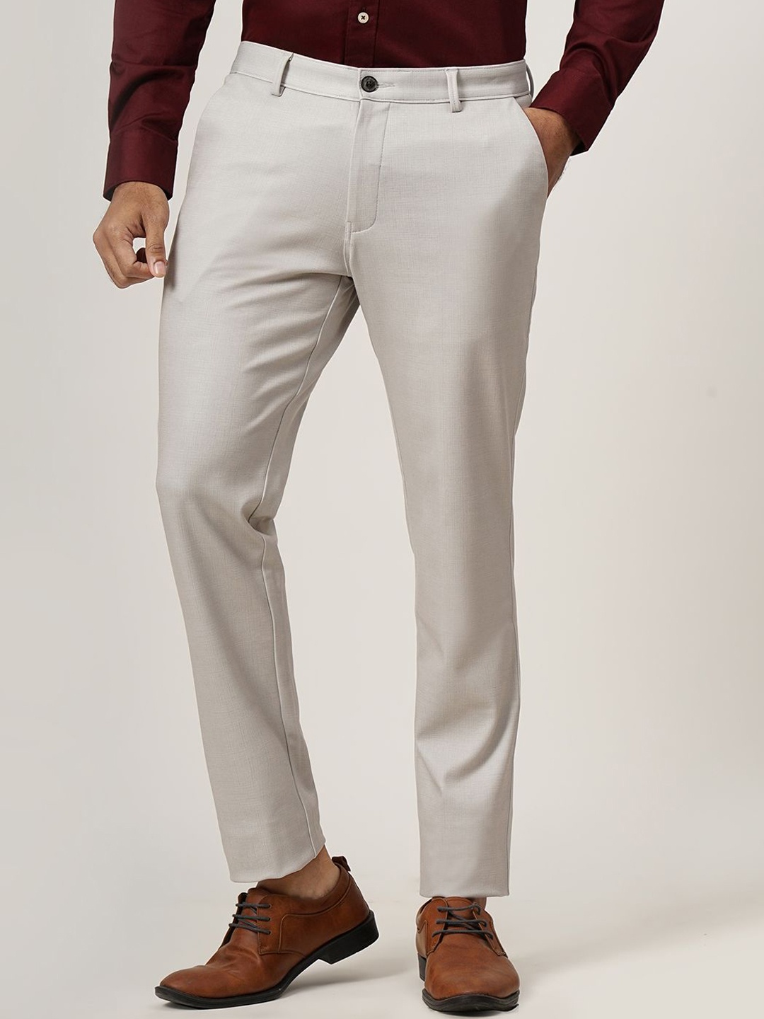 

JADE BLUE Men Mid Rise Slim Fit Trousers, Grey