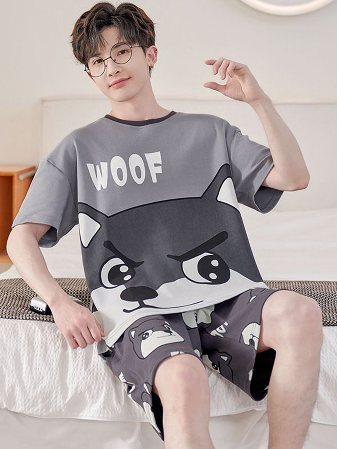 

StyleCast Printed T-shirt With Short Nihht Suit, Brown