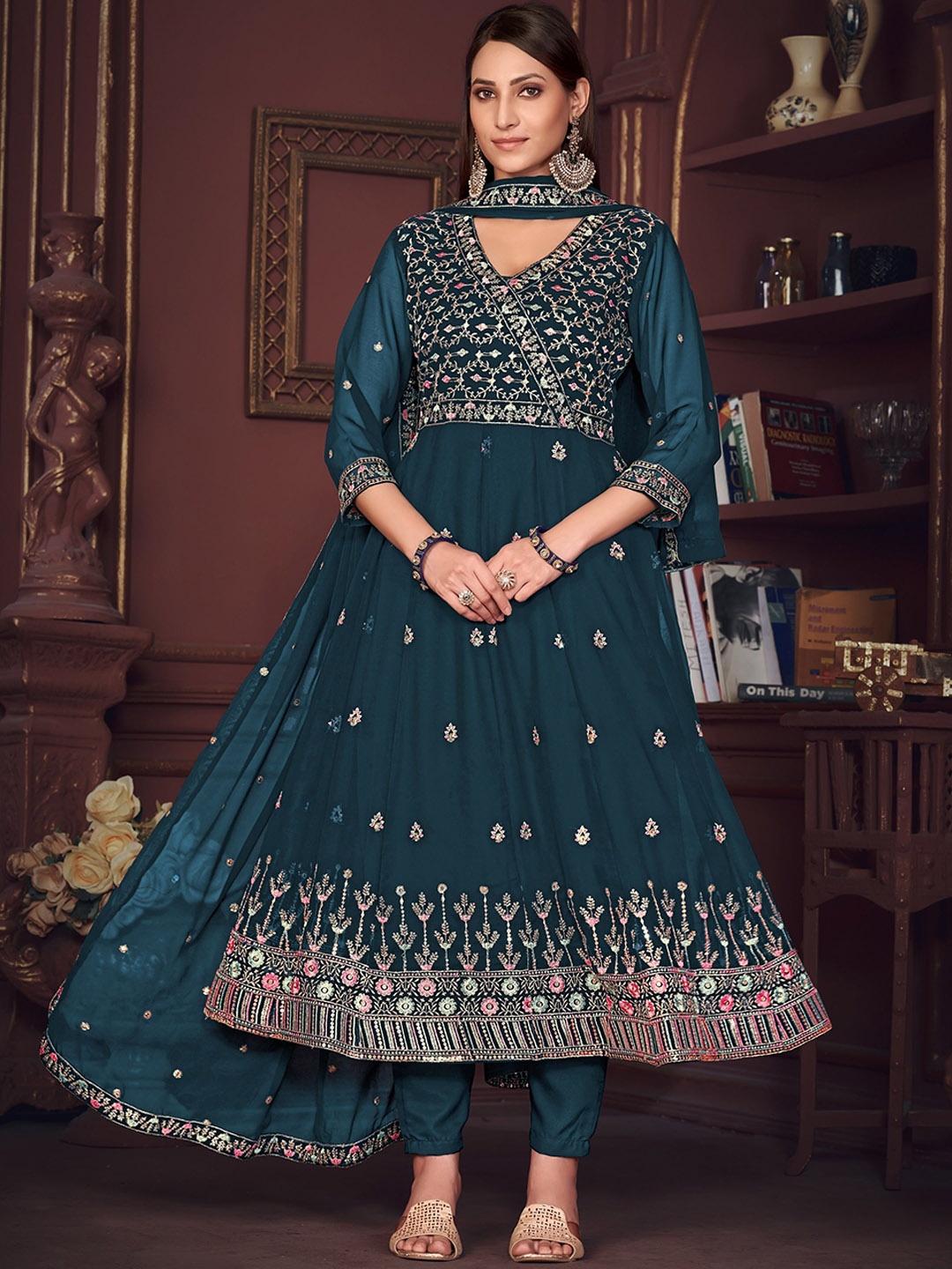 

Warthy Ent Floral Embroidered Semi-Stitched Dress Material, Green