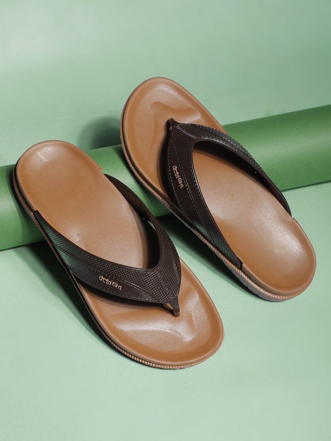 

Action Men Rubber Thong Flip-Flops, Tan