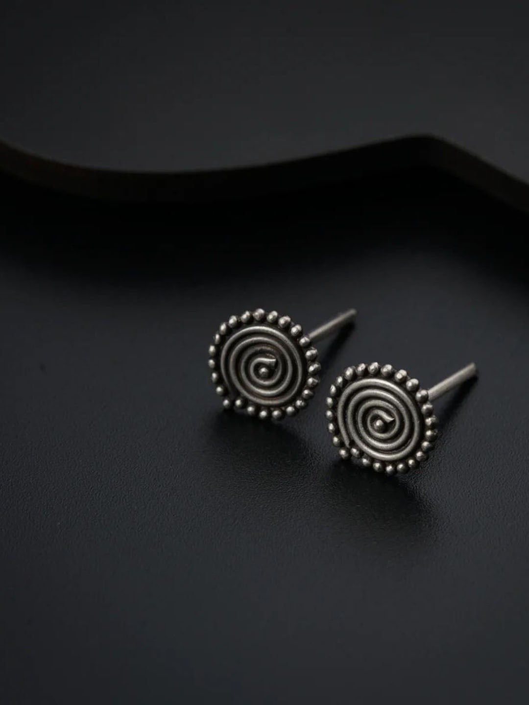 

House of Aadyaa Sterling Silver Classic Studs Earrings