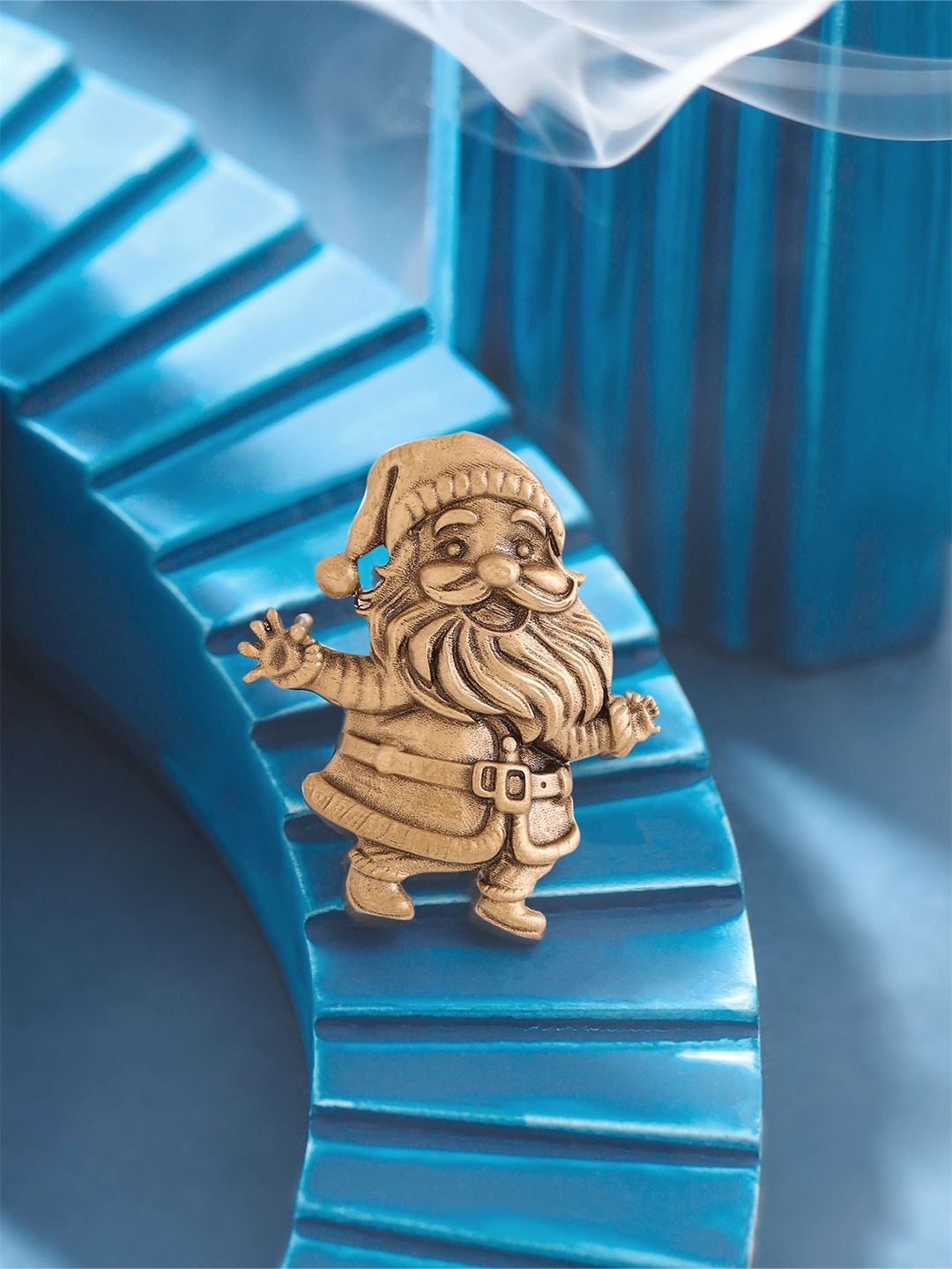 

RAMO Men Little Santa Magic Brooch, Gold