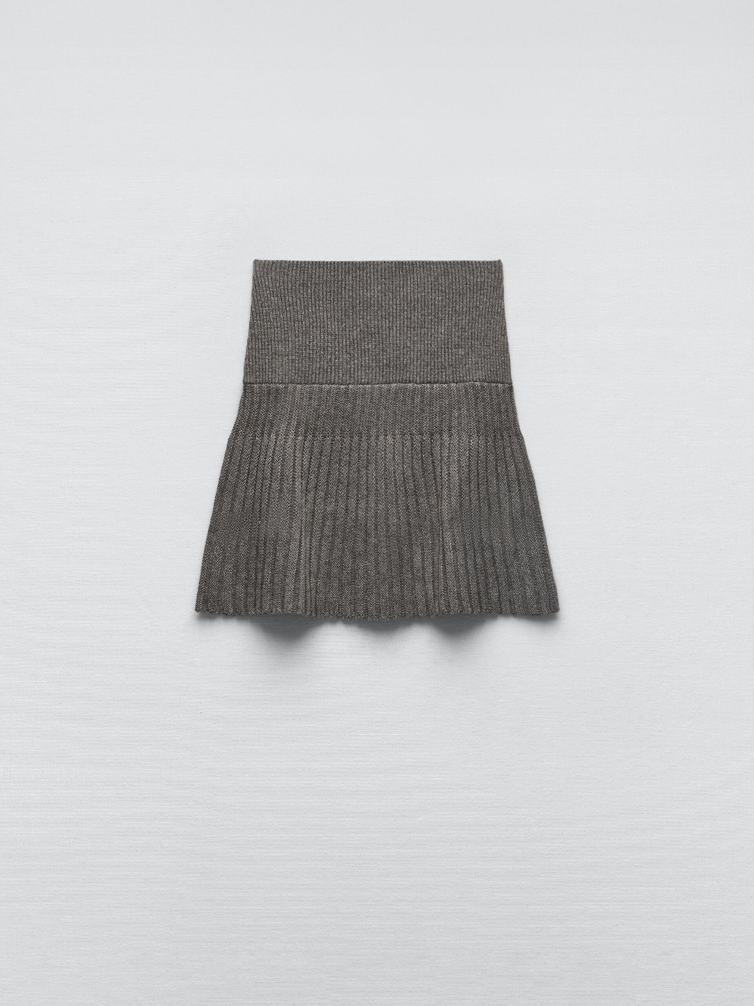 

ZARA Women Grey Skirts