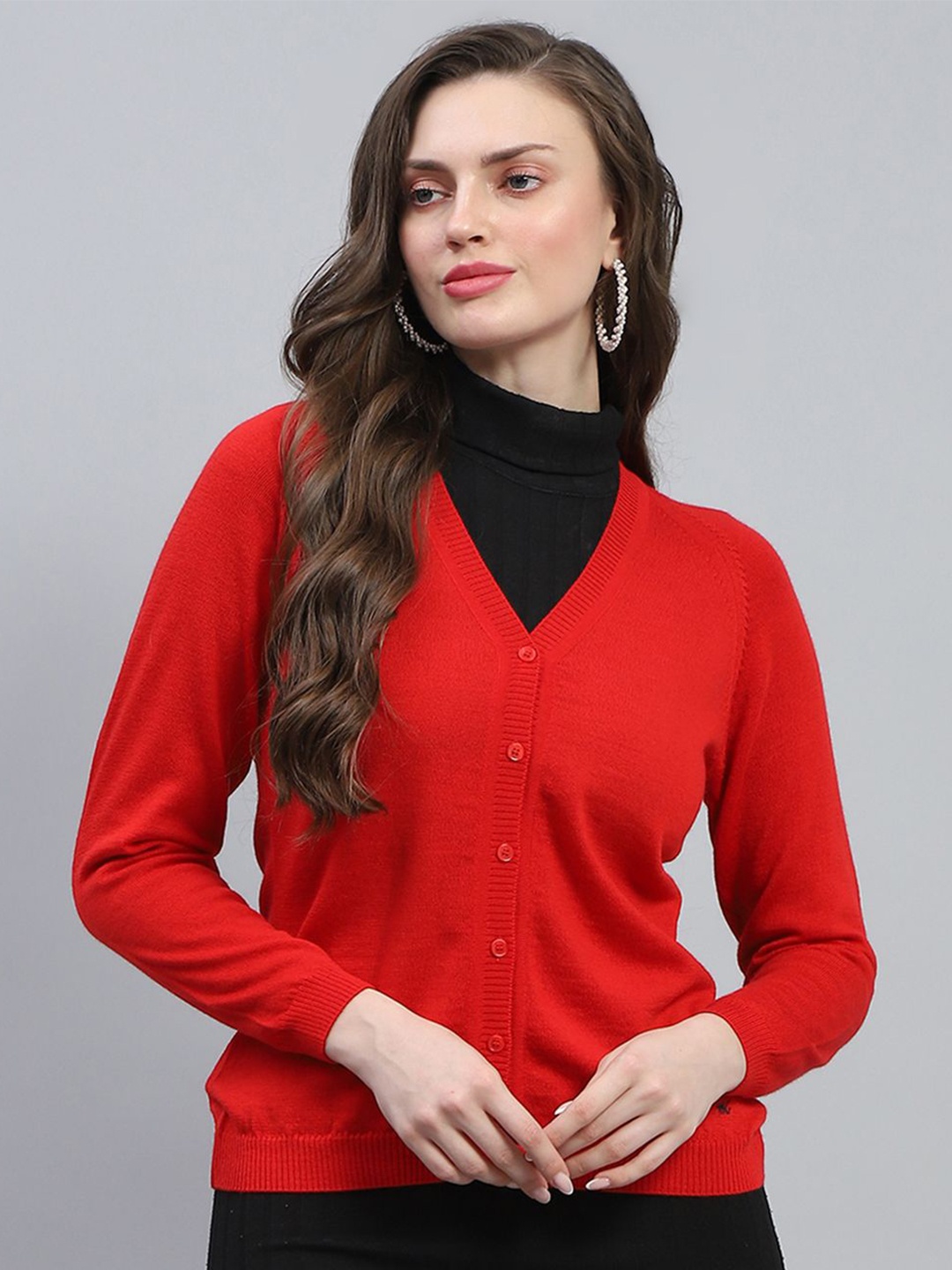 

Monte Carlo Women Solid V-Neck Woollen Cardigan, Red