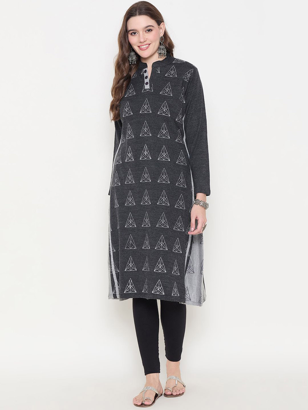 

Zigo Geometric Embroidered Mandarin Collar Thread Work Woollen A-Line Kurta, Grey