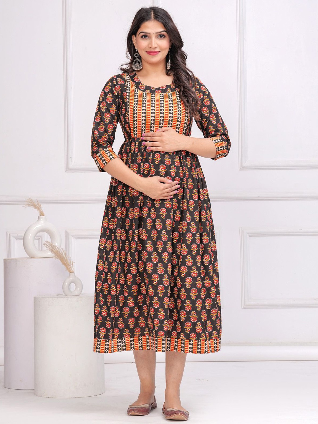 

BAESD Women Floral Printed Cotton Maternity Fit & Flare Midi Dress, Black